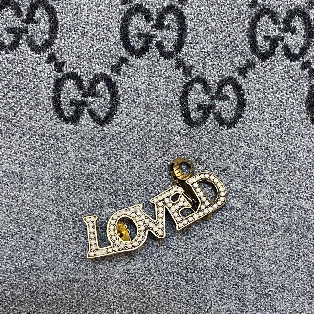 GUCCI Loved Glass Pearl Single Earring Clip NWOT